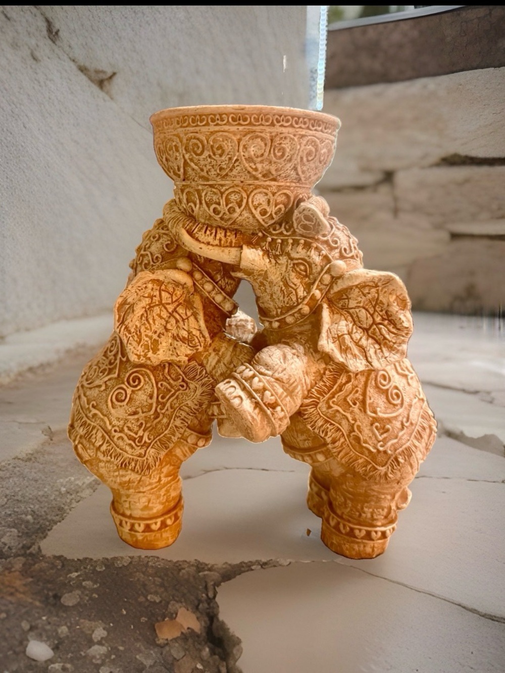 VTG-Style Ornate Resin Elephant Pillar Candle Holder Stand Pedestal Boho Decor
